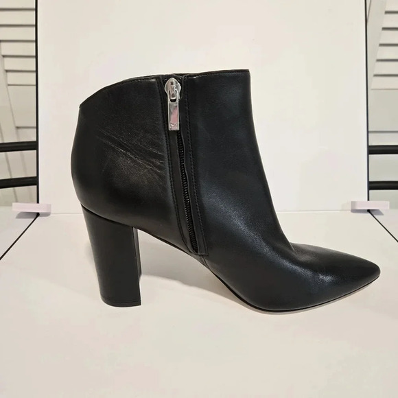 Marc Fisher Black Pointed-Toe Ankle Boots – Sleek and Modern - Picture 8 of 12